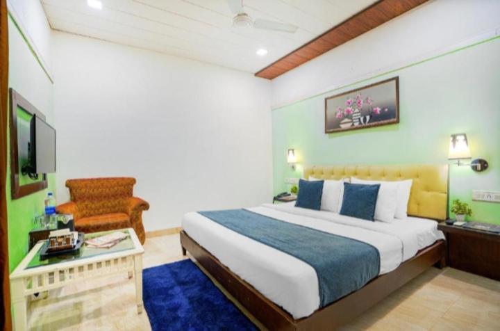 S4 Home Stay -5 Mint From Golden Temple Amritsar Exterior photo